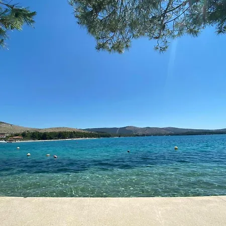 Anita Apartman