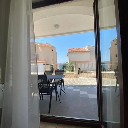 Anita Apartment