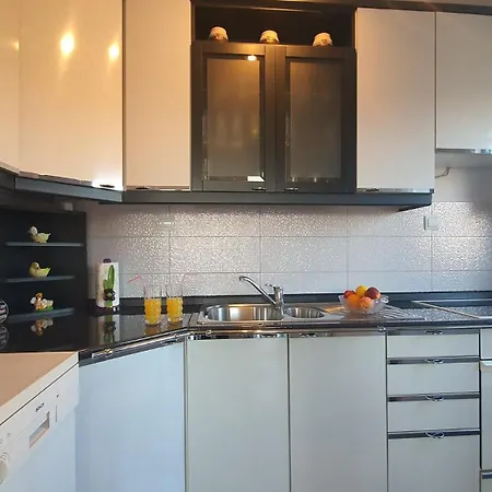 Anita Apartman *