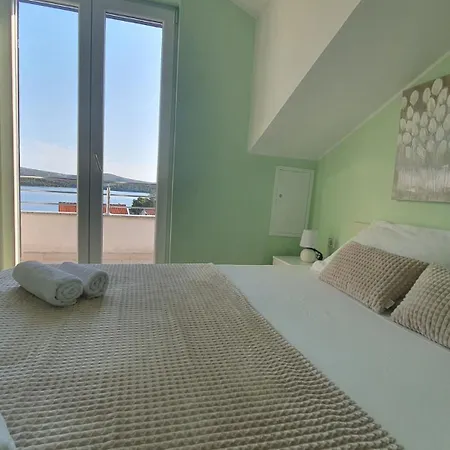 Anita Apartman